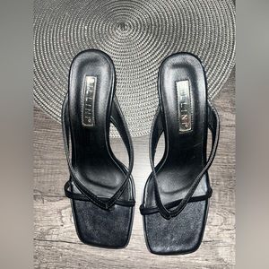 Princess Polly strapped black heel